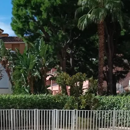 Proche De Monaco Devant Piscine * Beausoleil