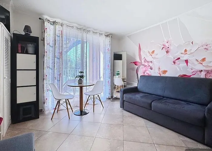 Proche De Monaco Devant Piscine Apartament *