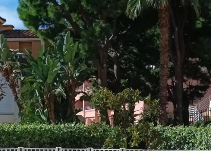 Proche De Monaco Devant Piscine * Beausoleil